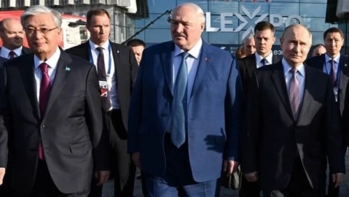 Токаев поблагодарил Путина и Лукашенко за освобождение казахстанца