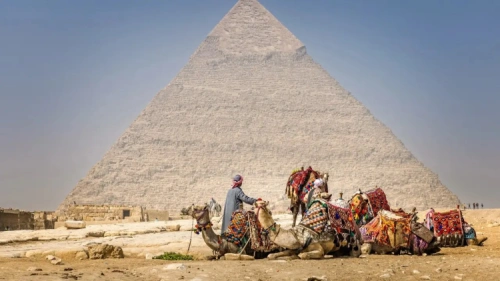 Казахстанцам придётся платить больше за визу в Египет