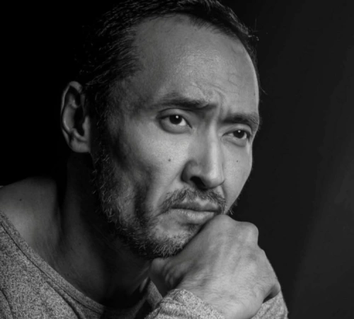 Ушел из жизни казахстанский актёр Мурат Бисембин