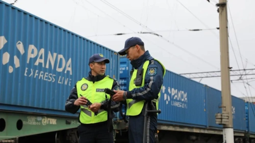 Дети в Астане проехали 70 километров на крыше грузового поезда