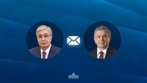 Токаев поздравил Узбекистан с Днем Независимости
