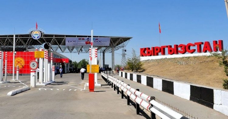 В Кыргызстане хотят сократить срок сдачи ПЦР-теста для пересекающих госграницу до 48 часов