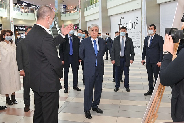 Президент поговорил с пострадавшими в ходе январских событий бизнесменами Алматы