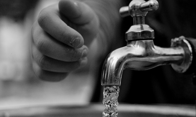 Более 126 млн тенге украл директор КГП за счет повышения цен на воду