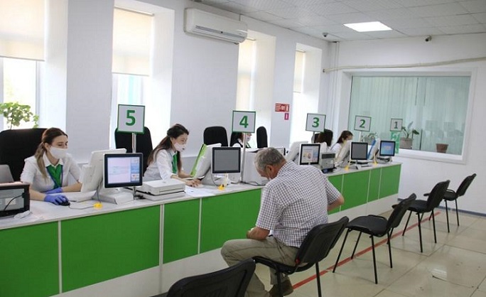 В ЦОН незаконно заставляли инвалидов платить госпошлину за выдачу документов