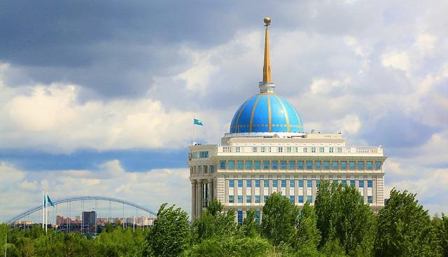 Токаев провел переговоры с президентом Узбекистана