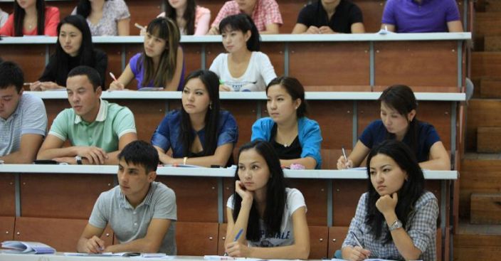 Новую концепцию развития образования обсудили в правительстве