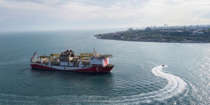 Турция в ноябре завершит укладку нового газопровода в Черном море