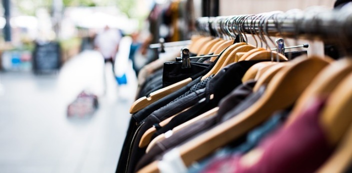 Цены на одежду в Казахстане выросли на 15%