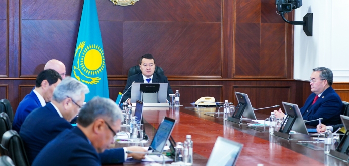 Экспорт товаров из Казахстана вырос почти на 50%