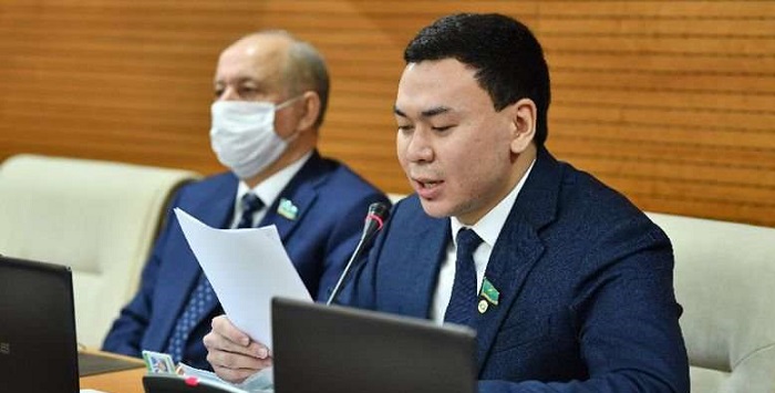 "Дочка" QazaqGaz не может продать гольф-клуб в Щучинске - депутат