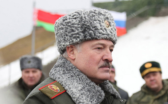 Лукашенко пригрозил разместить в Белоруссии «сверхъядерное» оружие