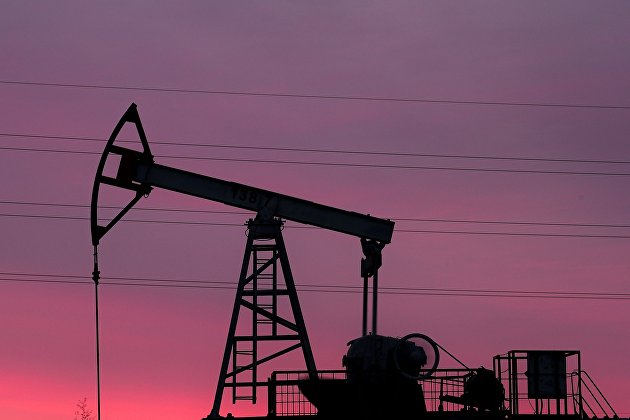 Нефть дорожает на геополитической напряженности
