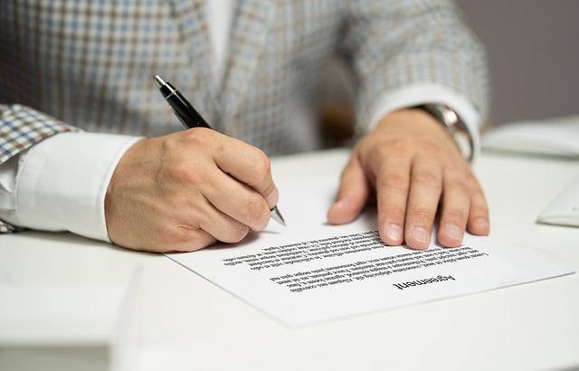 Правила дачи согласия маслихатов на назначение акимов утвердил Токаев