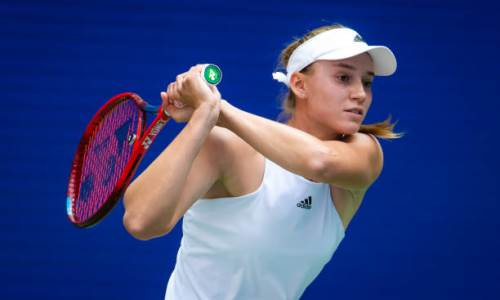 Рыбакина прошла в четвертьфинал на турнире в Майами