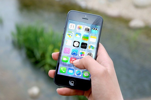Казахстанские номера на iPhone больше не будут отображаться как российские