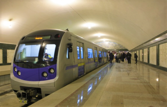 В Алматы утвердили строительство третьей очереди линии метро