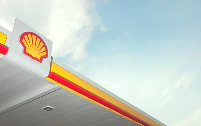 Shell продает сеть АЗС в России компании Лукойл